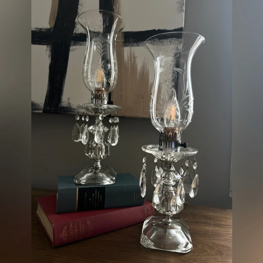 Vintage 1950's Crystal/Etched Glass Hollywood Regency Boudoir Lamps -Pair - Picture 2 of 11